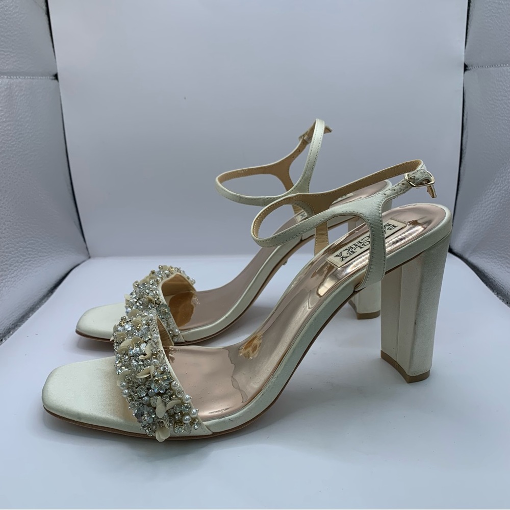 Badgley Mischka Teenie block heeled sandals - Picture 5 of 9